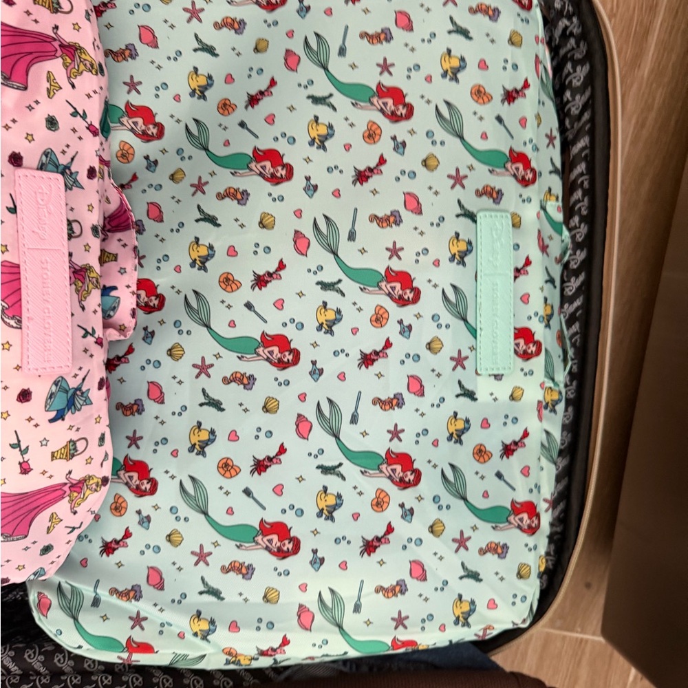 Set of 7 Princess Packing cubes (READ DESCRIPTION)
